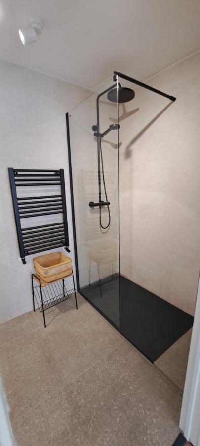 Apartamento Con Suite, Zona De Trabajo Y Yoga Wifi Y Garaje Castro Urdiales Ngoại thất bức ảnh